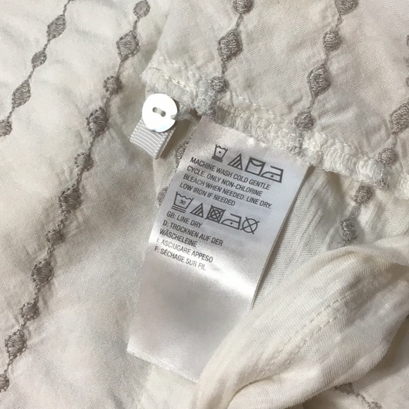 Like New LOGO Lori Goldstein Cream Silver Embroidered Three-quarter Sleeve Tunic - Picture 4 of 7